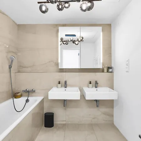 Skypark's Luxury Ii With Prime View Appartamento