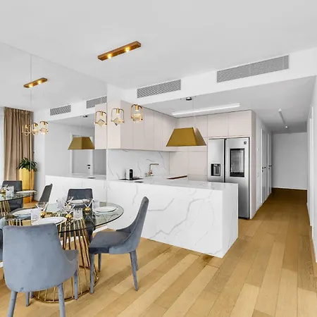Appartement Sky Park's Luxury Ii With Prime View