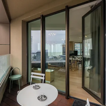 Skypark's Luxury Ii With Prime View Appartamento Bratislava