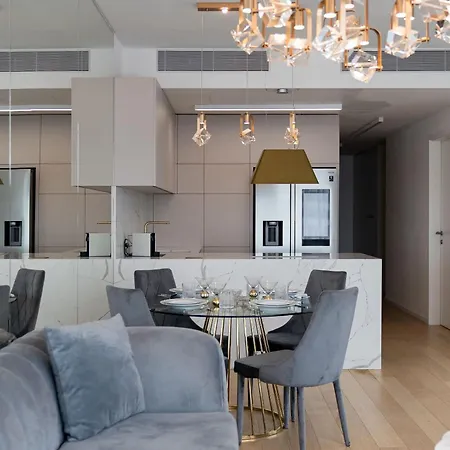 Sky Park's Luxury Ii With Prime View * Bratislava