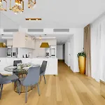 Skypark's Luxury Ii With Prime View Appartement Bratislava